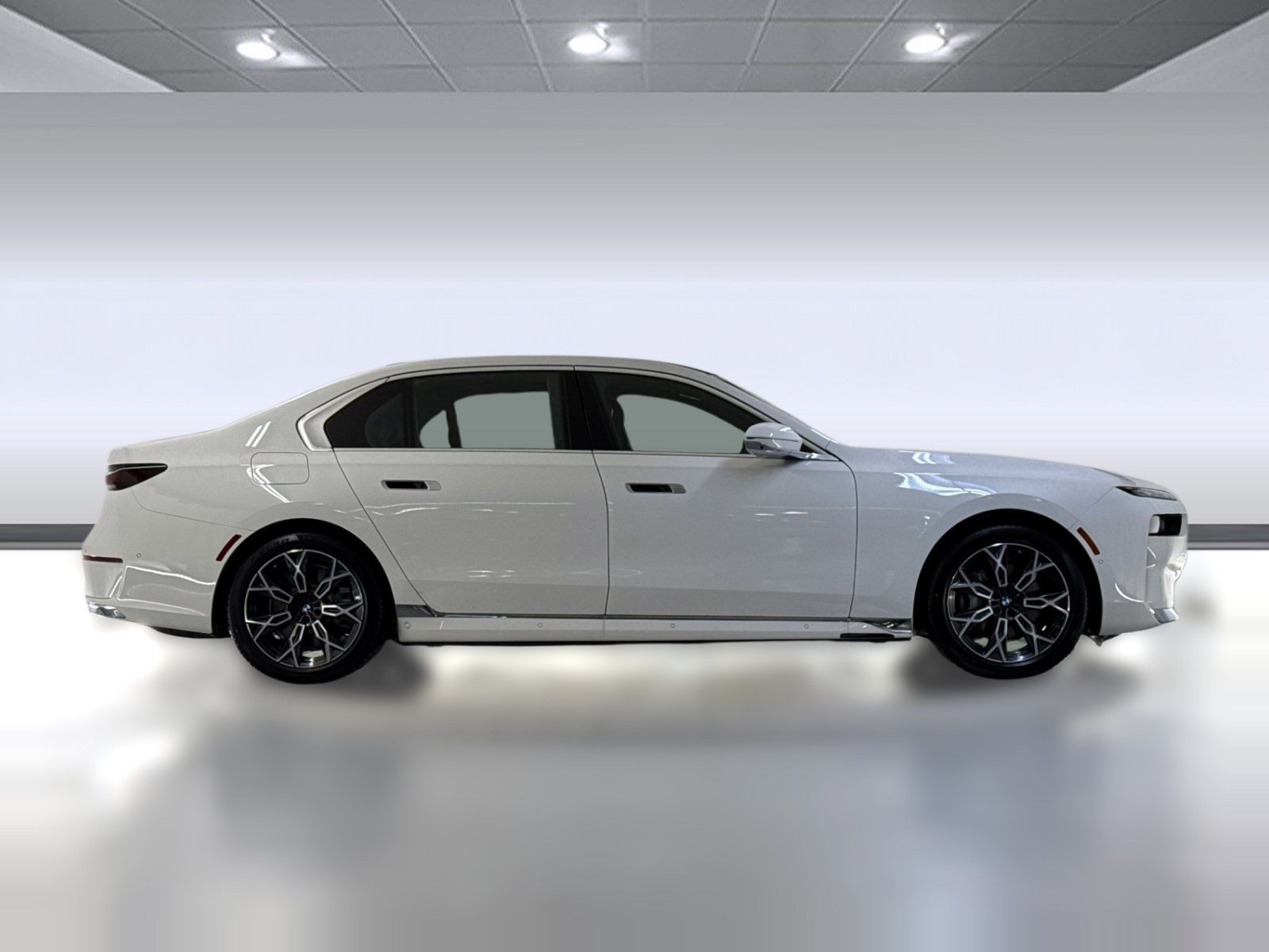 Used 2026 BMW i7 xDrive60 w/ Executive Package AWD/4WD image 7