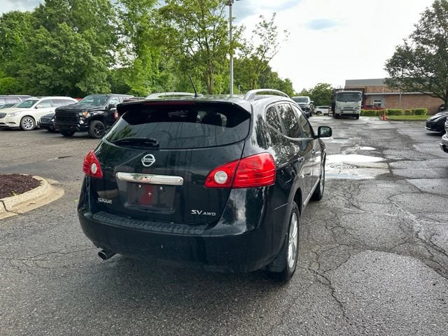 Used 2012 Nissan Rogue SV AWD/4WD image 4