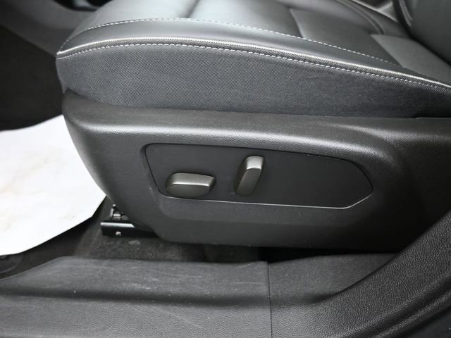 Used 2023 Buick Envision Essence image 14