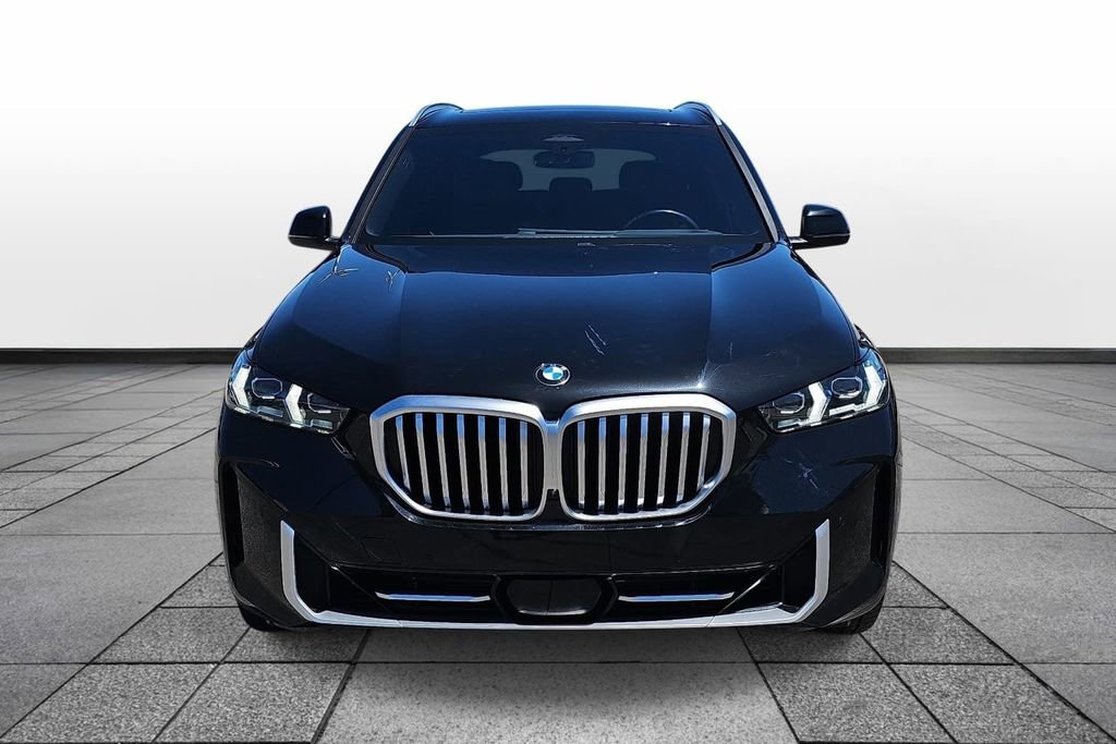 Used 2024 BMW X5 xDrive40i w/ Premium Package AWD/4WD image 2