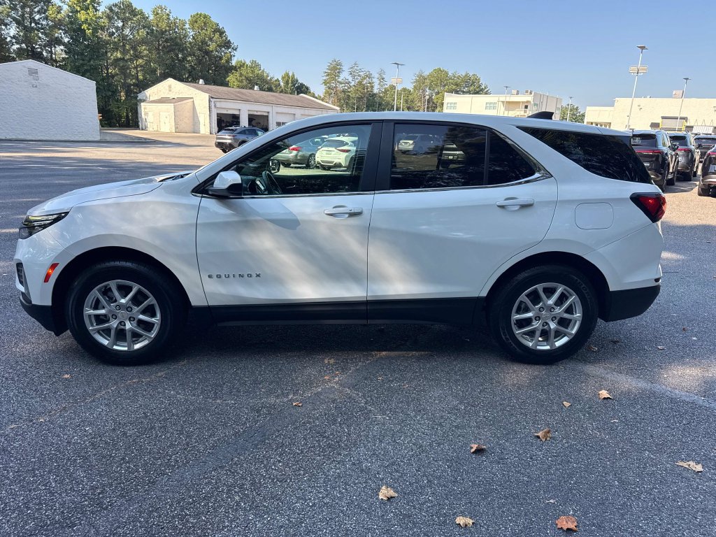 Used 2024 Chevrolet Equinox LT AWD/4WD image 9