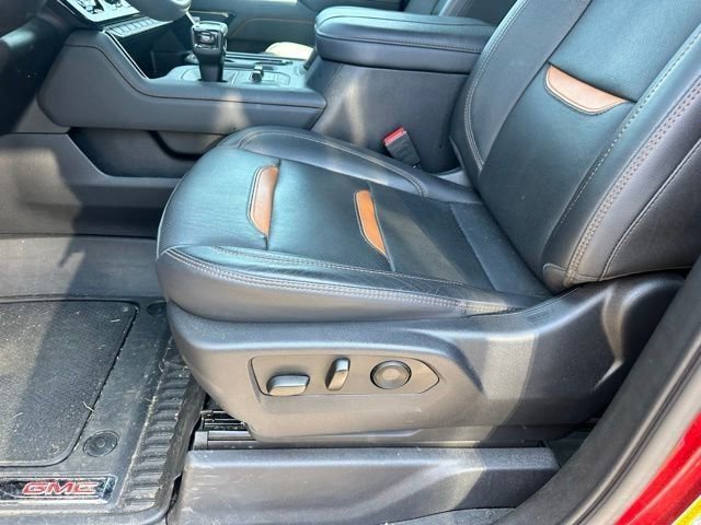 Used 2023 GMC Sierra 1500 AT4 w/ AT4 Premium Package AWD/4WD image 30