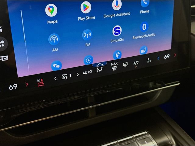 Certified 2024 Lincoln Nautilus Premier w/ Jet Appearance Package image 19