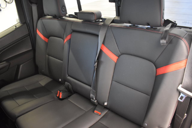 Used 2023 Chevrolet Colorado Z71 w/ Z71 Convenience Package 2 AWD/4WD image 7