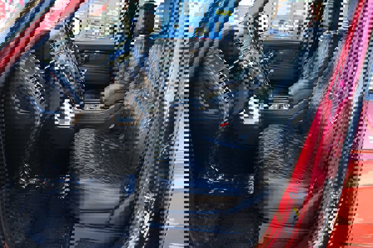 Used 2020 Land Rover Range Rover LWB SV Autobiography image 29