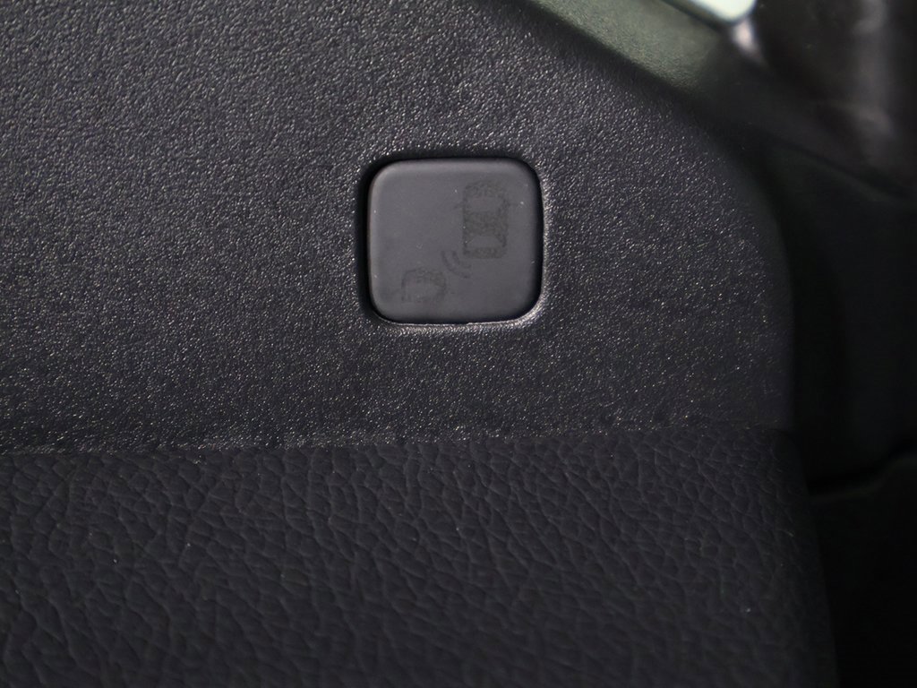 Used 2024 Honda Passport EX-L image 35