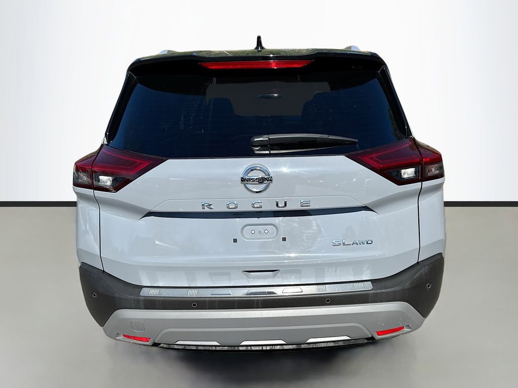 Used 2021 Nissan Rogue SL w/ Premium Package image 6