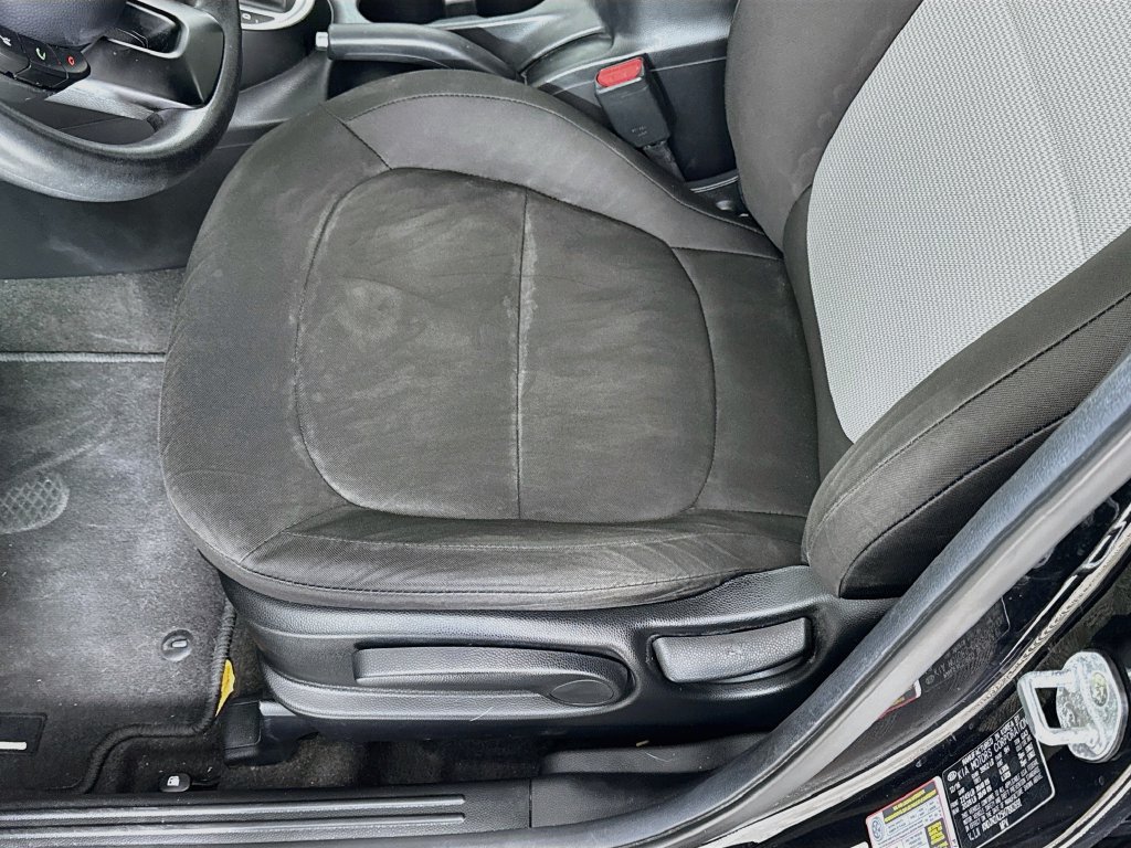 Used 2017 Kia Soul FWD image 18