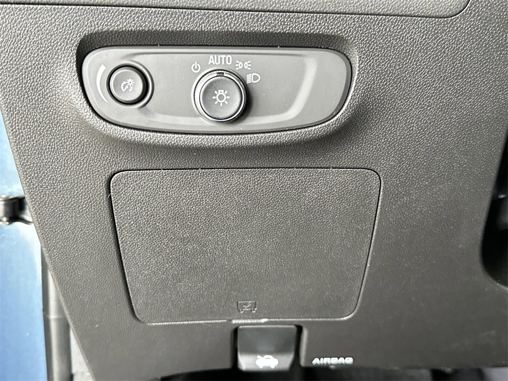 New 2025 Buick Encore GX Sport Touring w/ Advanced Technology Package image 18