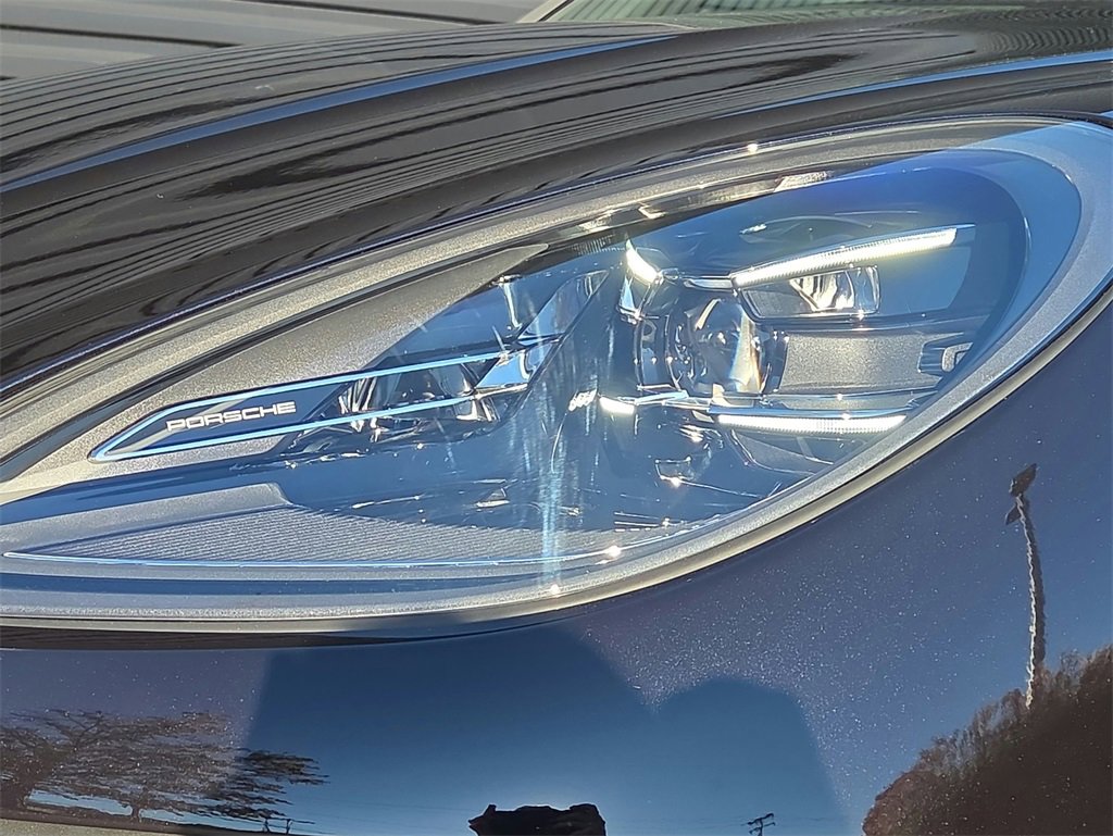 New 2026 Porsche Macan S image 25