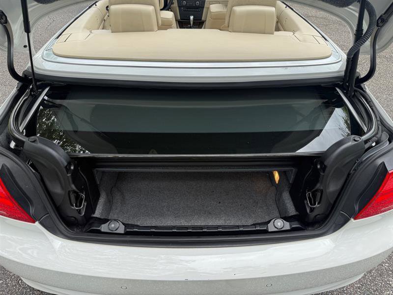 Used 2013 BMW 328i Convertible RWD image 19