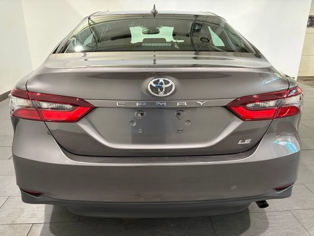 Used 2023 Toyota Camry LE w/ Convenience Package FWD image 4