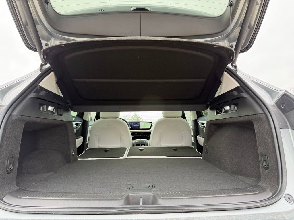 Used 2024 Buick Envision Avenir image 10