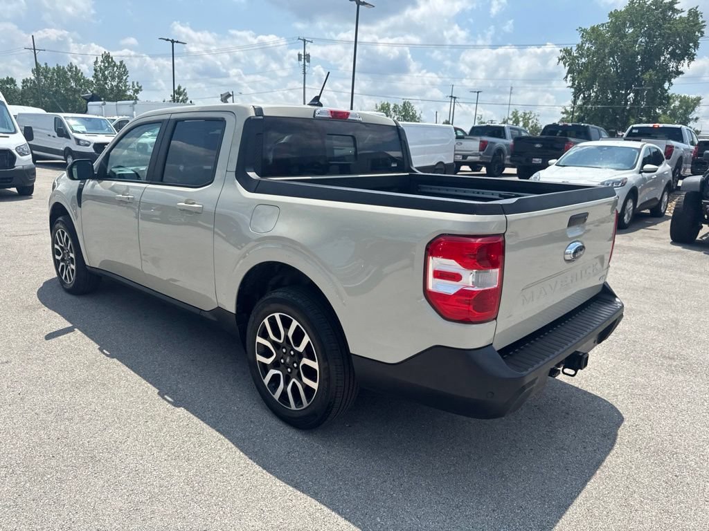 Used 2024 Ford Maverick Lariat AWD/4WD image 12