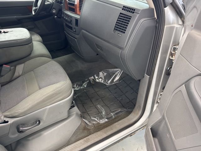 Used 2006 Dodge Ram 1500 Truck SLT w/ Light Group image 19
