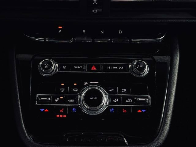Used 2022 Lincoln Corsair AWD w/ Equipment Group 101A image 33