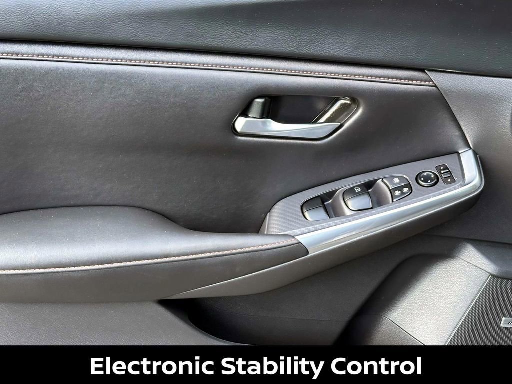 Certified 2023 Nissan Sentra SR w/ SR Premium Package image 23