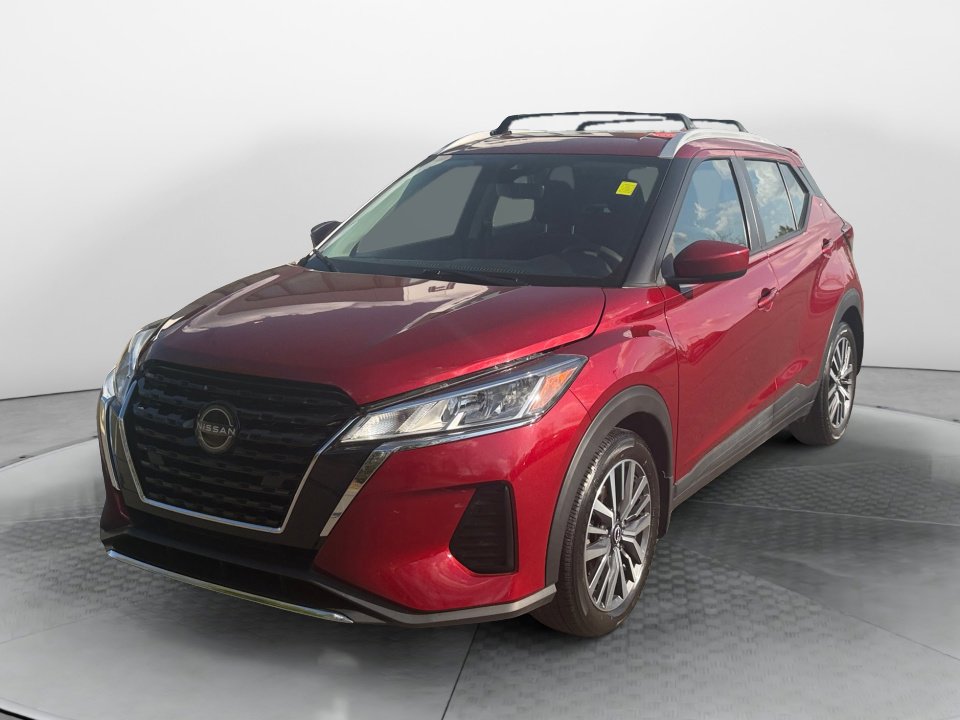 Used 2022 Nissan Kicks SV w/ Interior Electronics Package FWD image 3