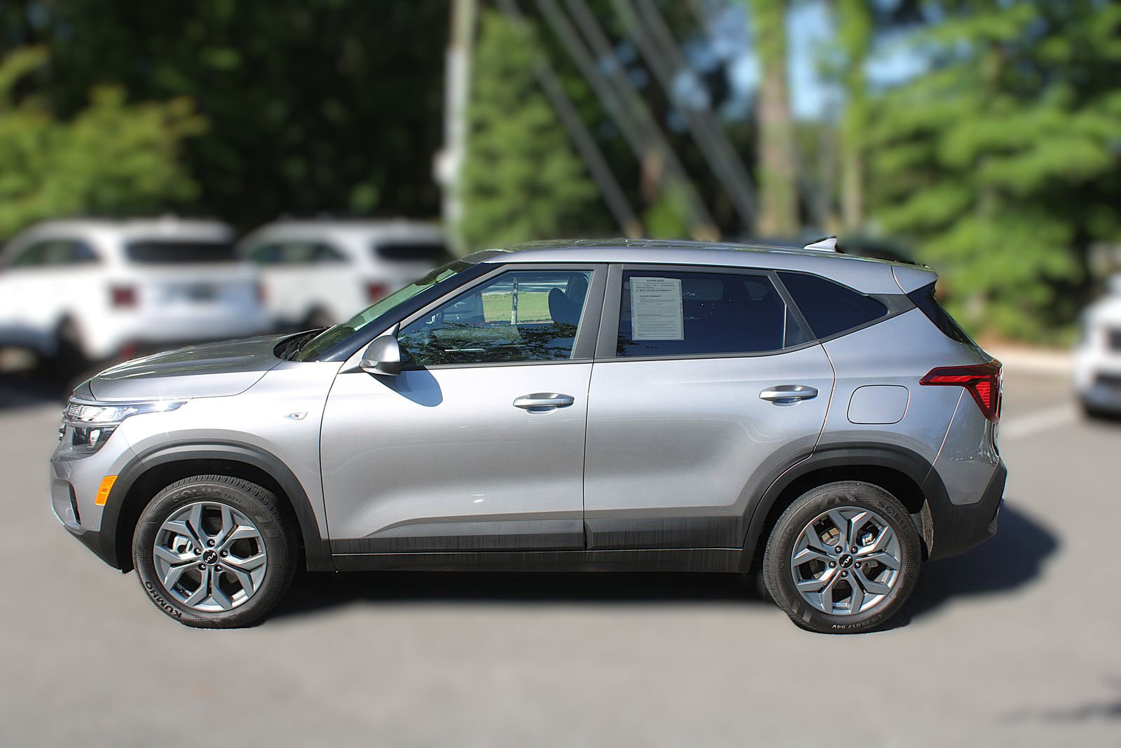 Certified 2026 Kia Seltos LX AWD/4WD image 5