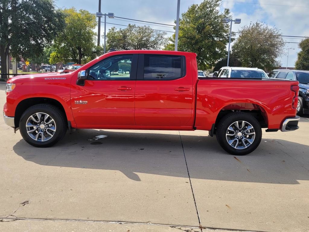 New 2026 Chevrolet Silverado 1500 LT image 2