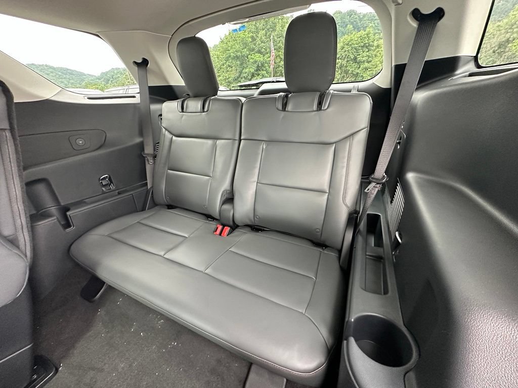 New 2026 Ford Explorer Active w/ Active Comfort Package AWD/4WD image 19