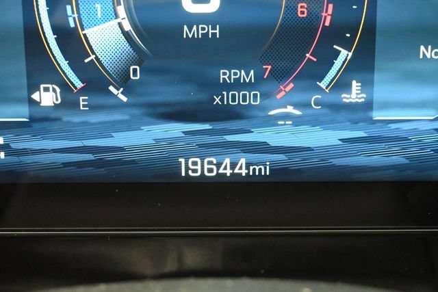 Used 2026 Chevrolet Equinox LT AWD/4WD image 36