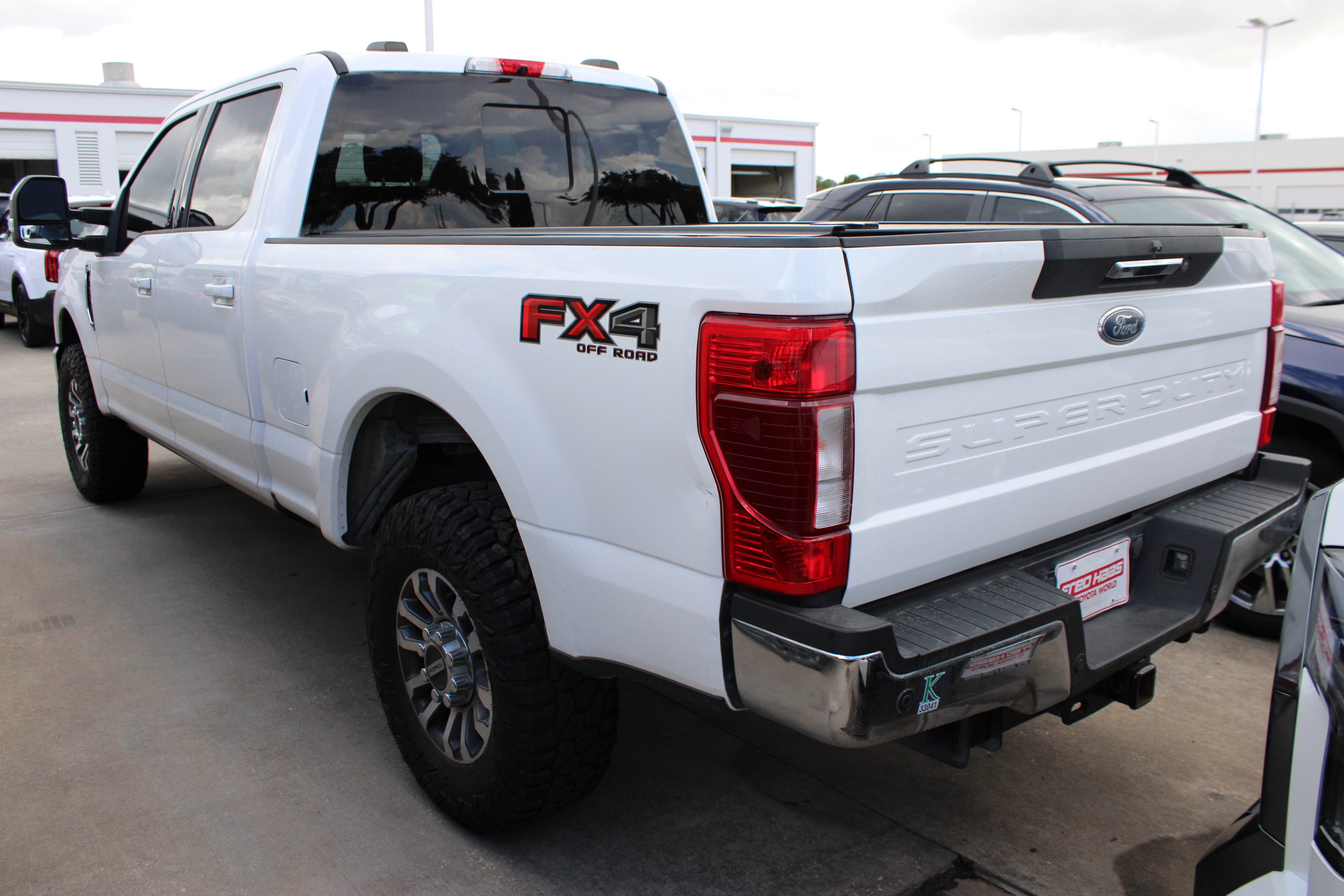 Used 2022 Ford F250 Lariat w/ Lariat Value Package AWD/4WD image 7