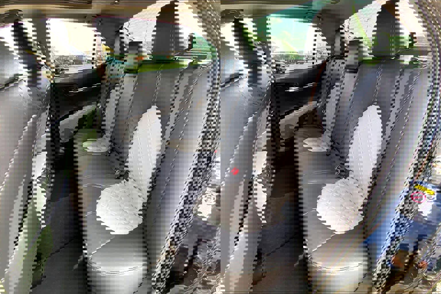 Used 2019 Toyota Camry XLE image 20