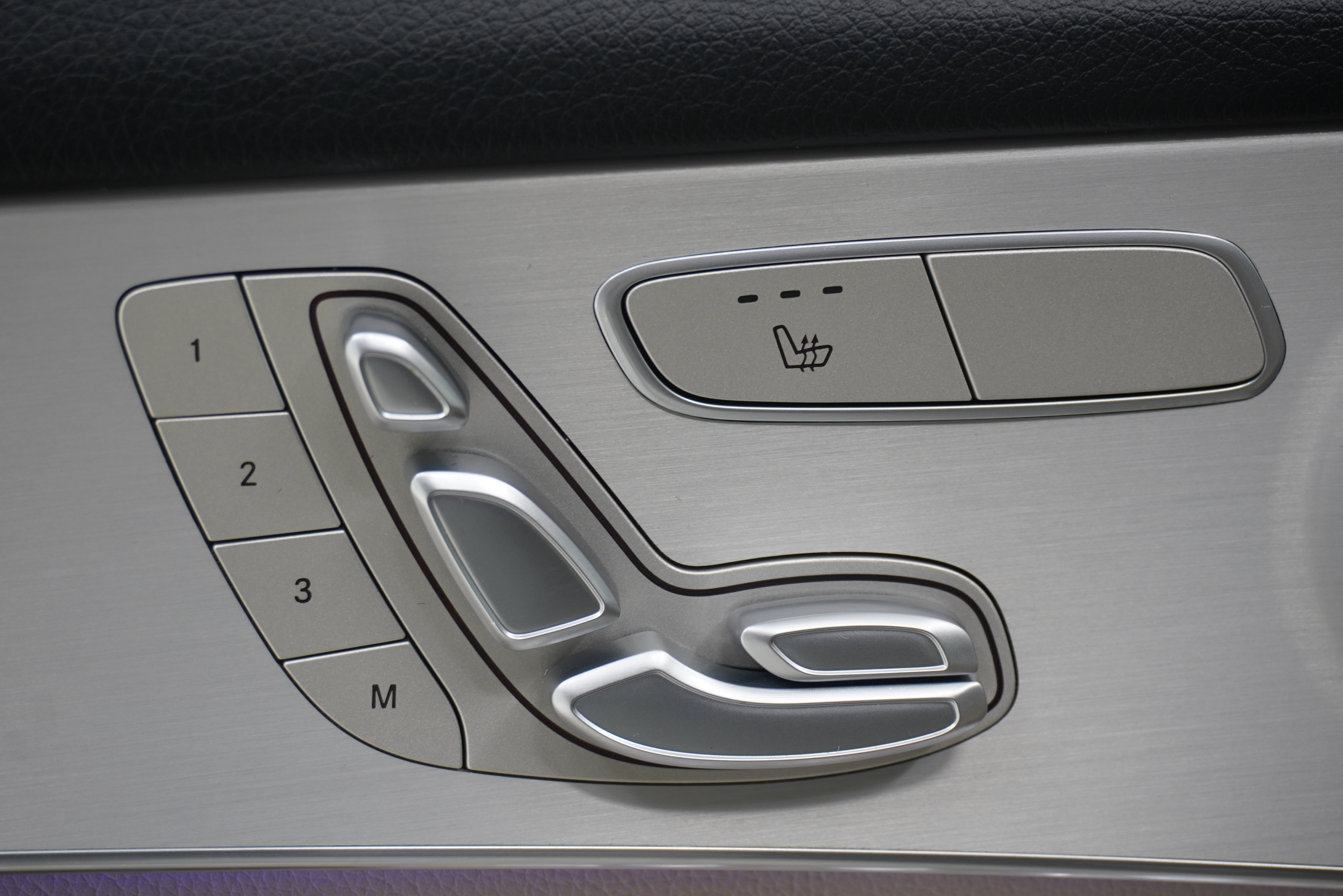 Used 2022 Mercedes-Benz GLC 300 image 15
