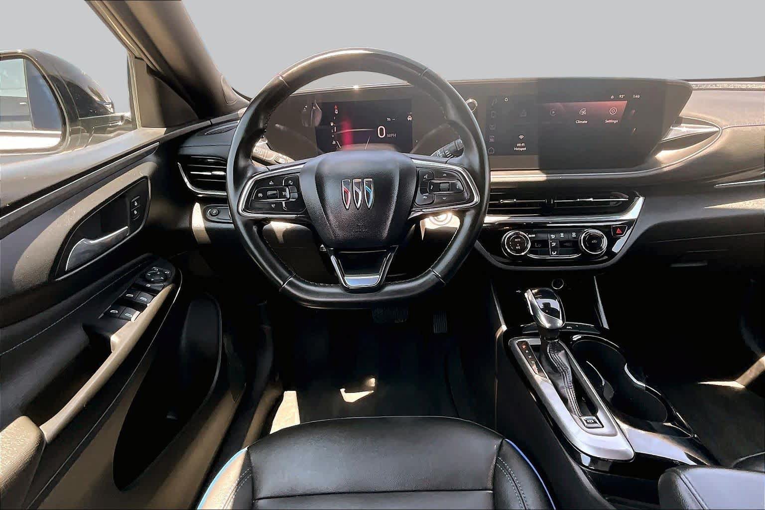 Used 2025 Buick Envista Sport Touring w/ Experience Buick Package FWD image 6