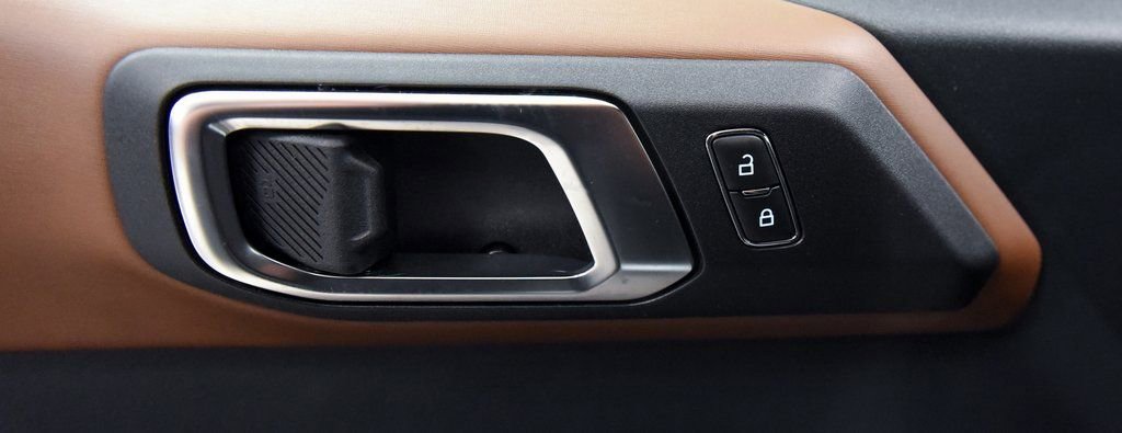 Used 2024 Ford Bronco Outer Banks image 15