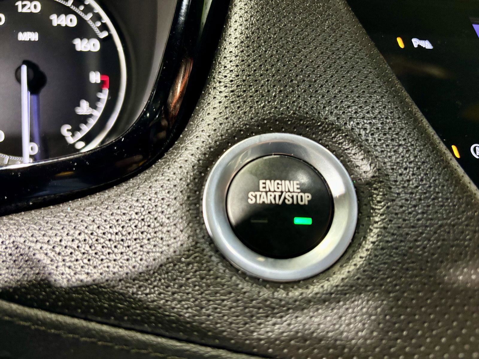 Used 2022 Cadillac XT5 Sportv image 5