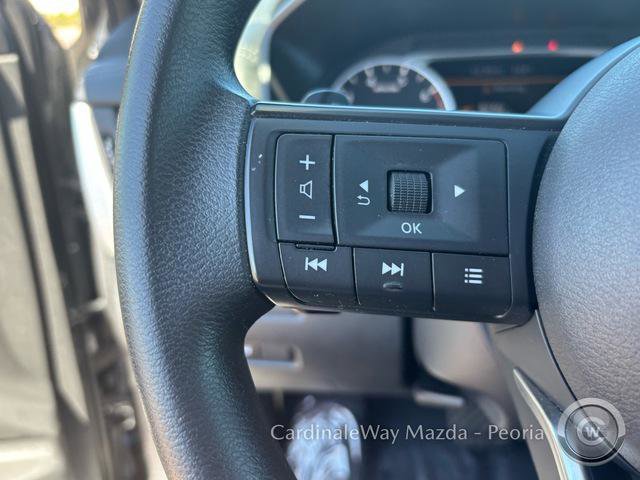 Used 2024 Nissan Rogue SV image 18
