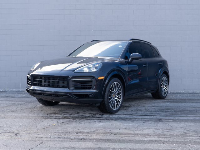 Certified 2022 Porsche Cayenne S image 1