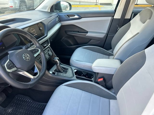 Used 2022 Volkswagen Taos SE FWD image 21