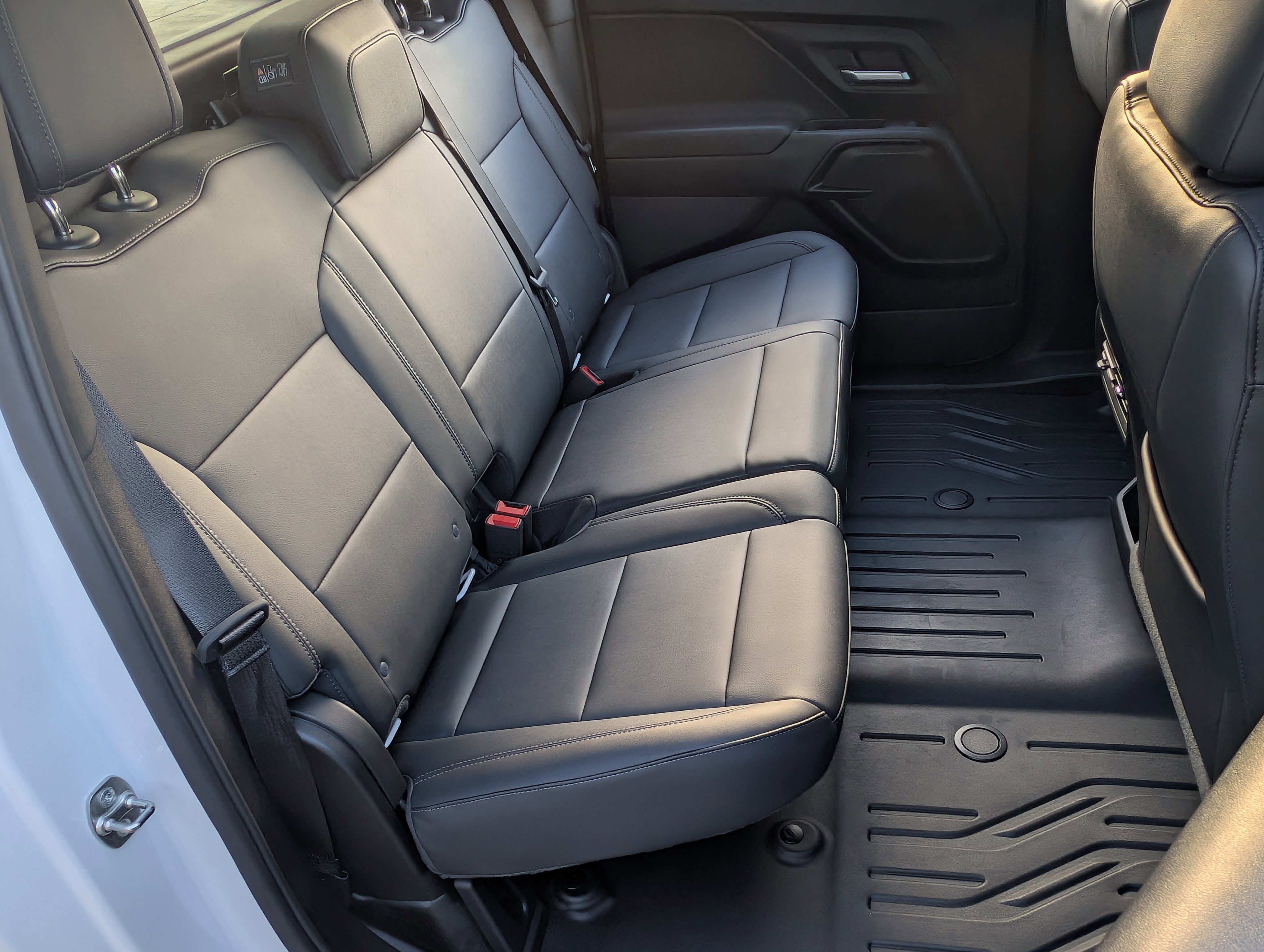 Used 2024 Chevrolet Silverado EV W/T image 19