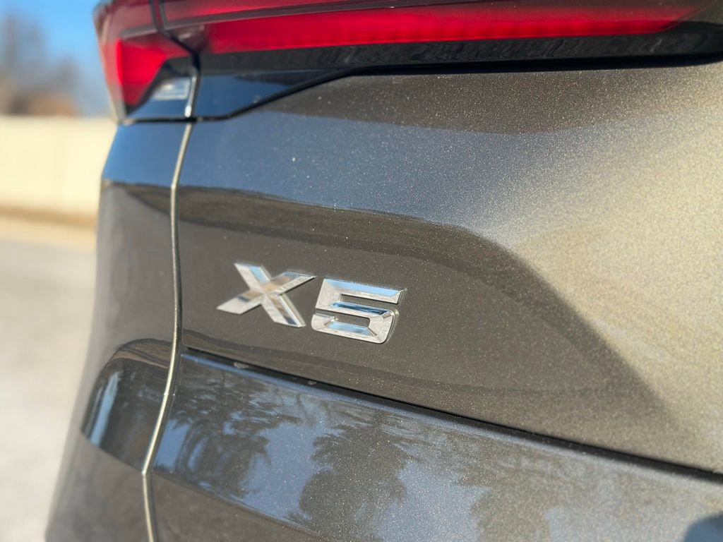 Certified 2024 BMW X5 xDrive40i w/ Premium Package image 14