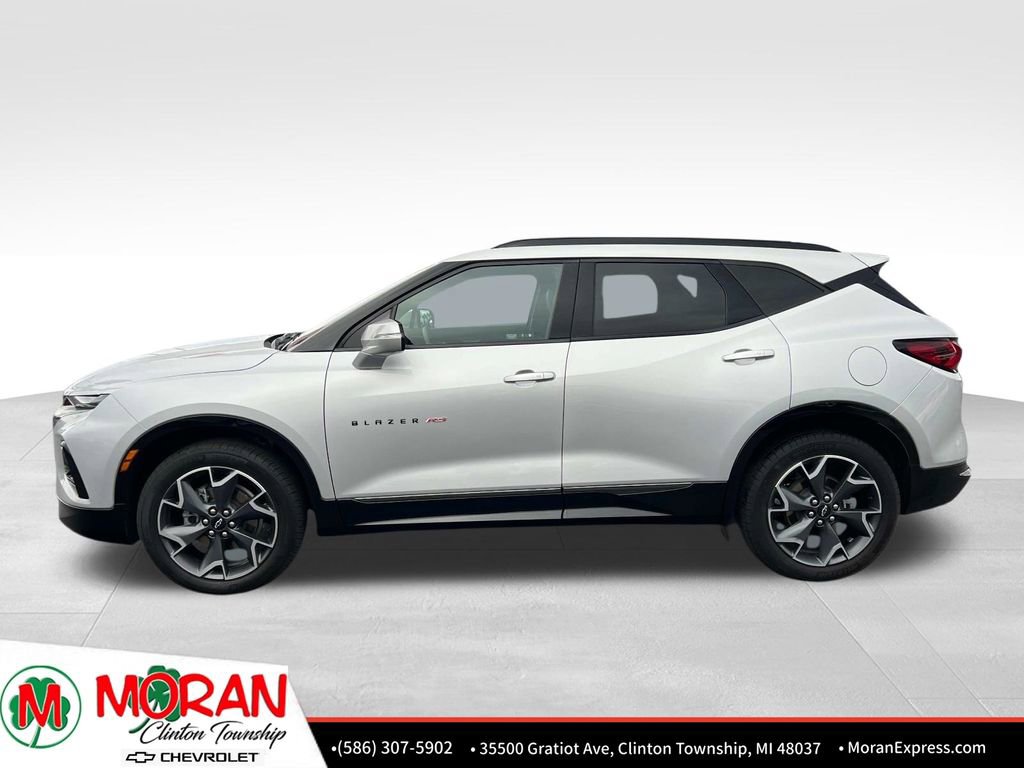 Certified 2022 Chevrolet Blazer RS w/ Enhanced Convenience Package FWD image 3