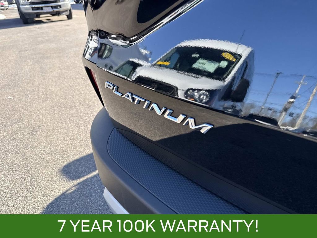 Used 2023 Ford Escape Platinum w/ Premium Technology Package image 5