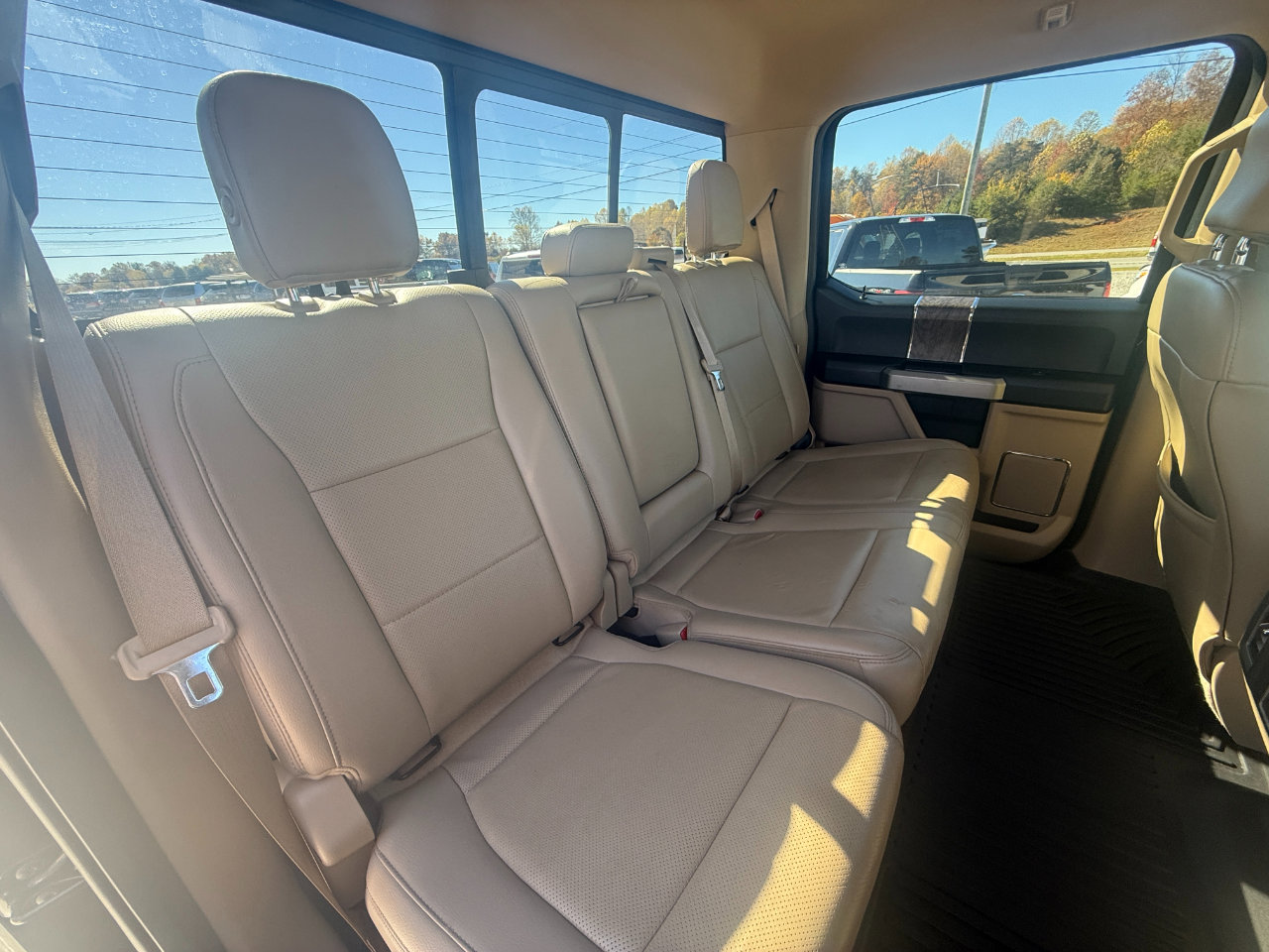 Used 2017 Ford F250 Lariat image 8