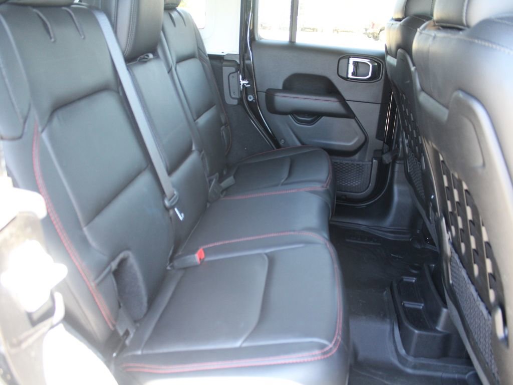 Used 2019 Jeep Wrangler Unlimited Rubicon AWD/4WD image 14