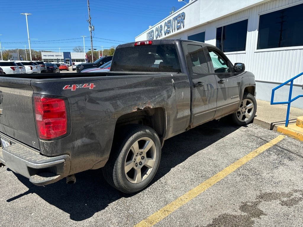 Used 2015 Chevrolet Silverado 1500 LT w/ LT Convenience Package AWD/4WD image 3