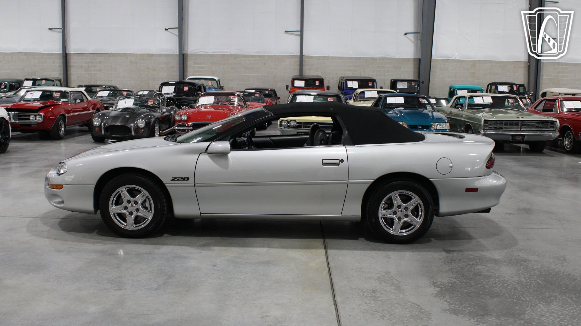 Used 1998 Chevrolet Camaro Z28 RWD image 17