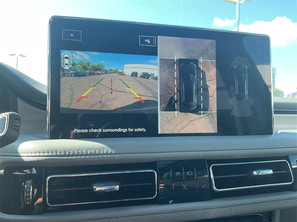 Used 2022 Lincoln Nautilus Reserve w/ Equipment Group 201A image 18