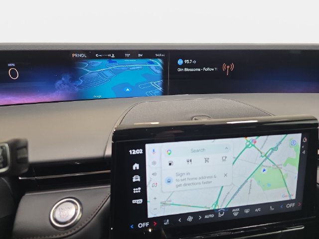 New 2026 Lincoln Nautilus Reserve AWD/4WD image 19