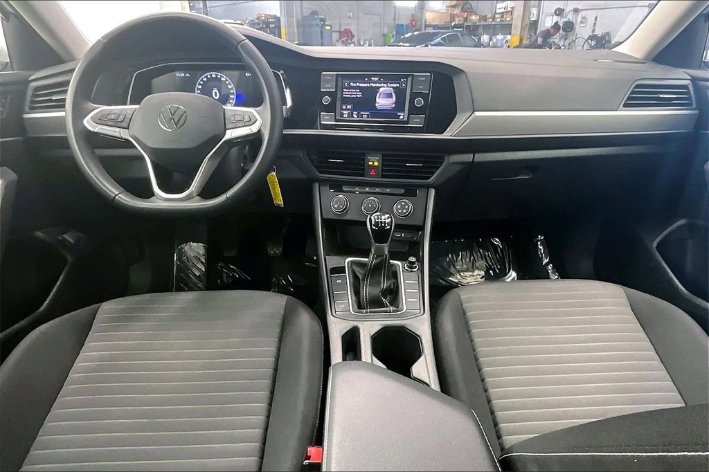 Used 2024 Volkswagen Jetta S image 14