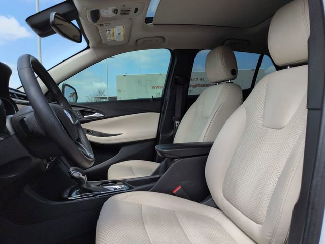 Used 2020 Buick Encore GX Essence w/ Experience Buick Package image 13