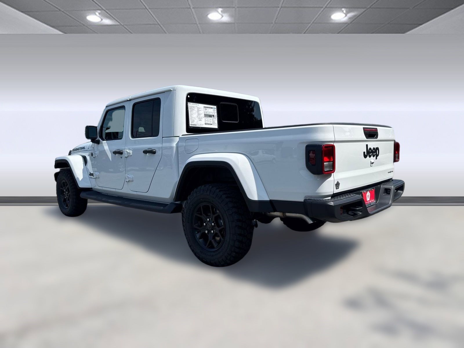 New 2025 Jeep Gladiator Sport image 3
