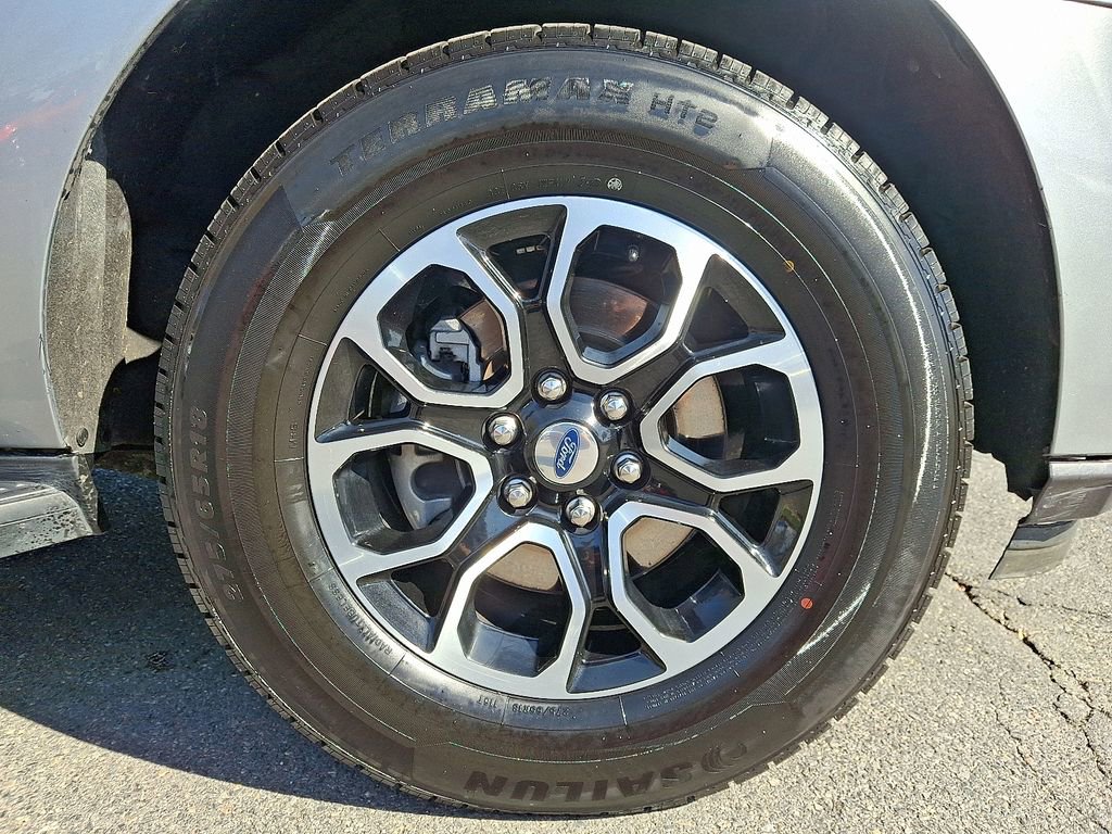 Used 2024 Ford Expedition Max XLT image 8