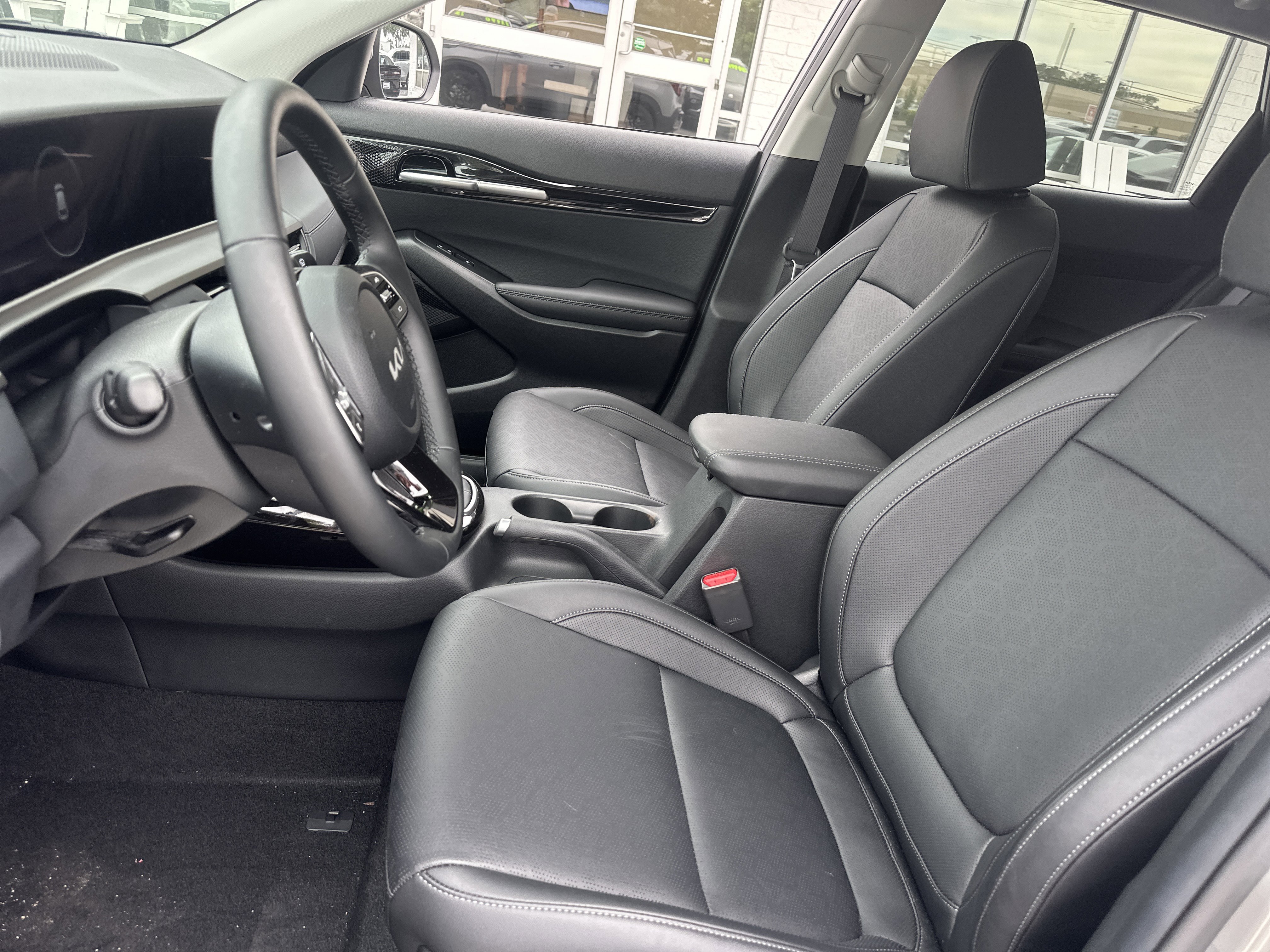 Used 2026 Kia Seltos EX w/ EX Sunroof Package FWD image 10